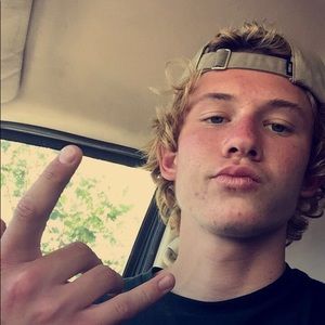 Meet your Posher, Sam